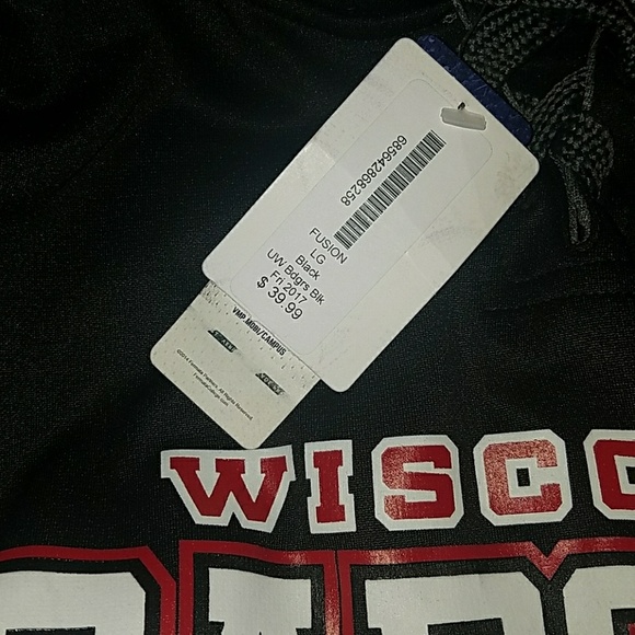 WI Badger hooded sweatshirt - Picture 2 of 2
